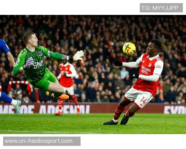 埃弗顿主场迎战阿森纳全方位分析与比赛结果预测