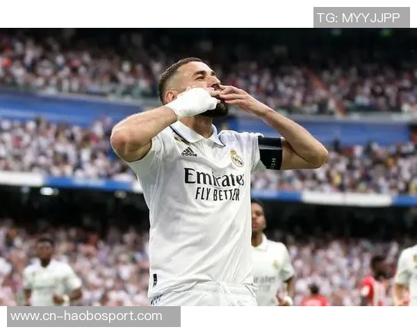 本泽马：从足球天才到传奇巨星的辉煌旅程与背后故事